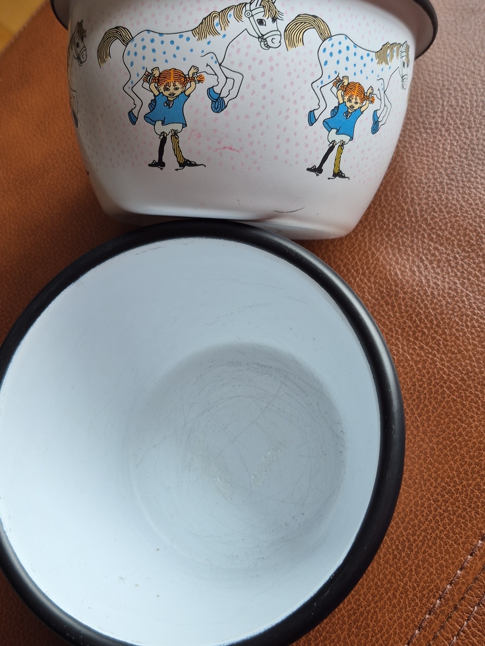 Pippi Longstocking Bowls By Muurla